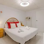 Апартаменты Wonderful With Heated Pool