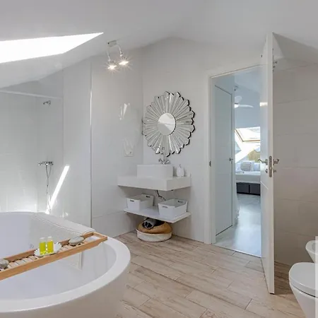 Apartman Wonderful With Heated Pool Benalmádena