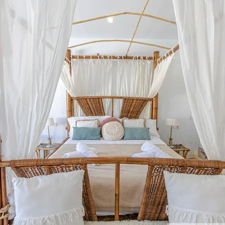 Wonderful With Heated Pool *