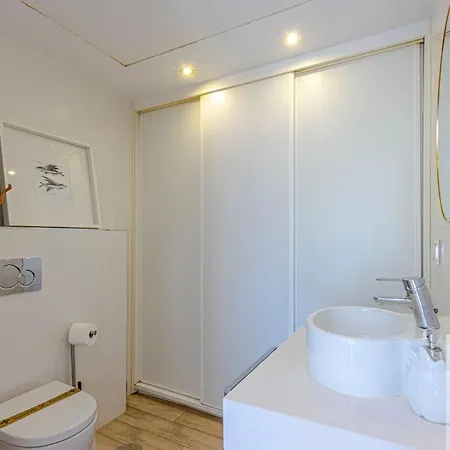 Wonderful With Heated Pool