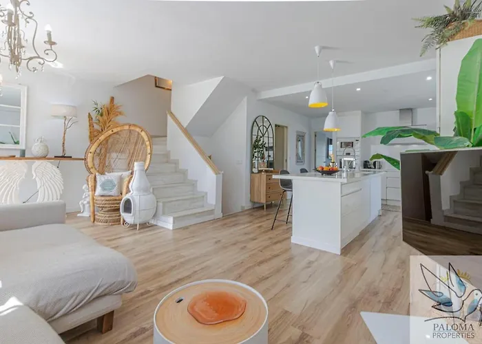Wonderful With Heated Pool Lejlighed Benalmádena