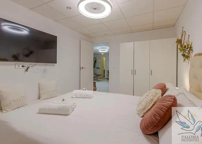 Wonderful With Heated Pool Lejlighed Benalmádena