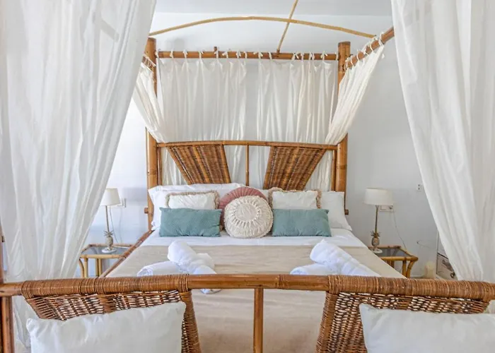Wonderful With Heated Pool *