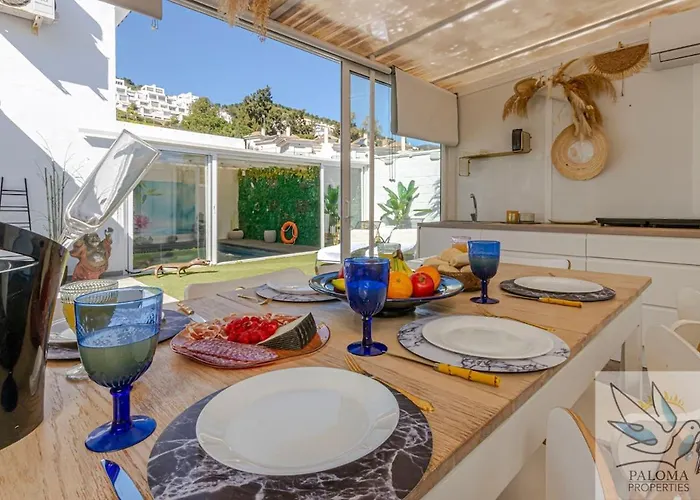 Wonderful With Heated Pool Benalmádena