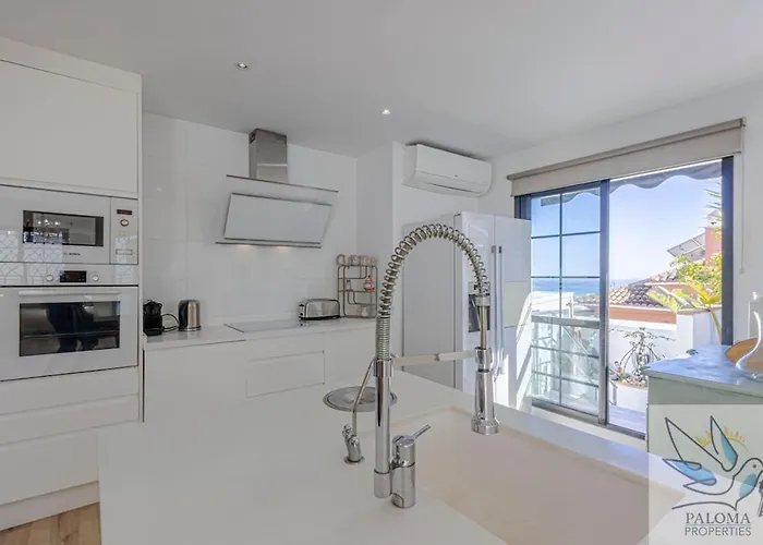 Wonderful With Heated Pool Lejlighed Benalmádena
